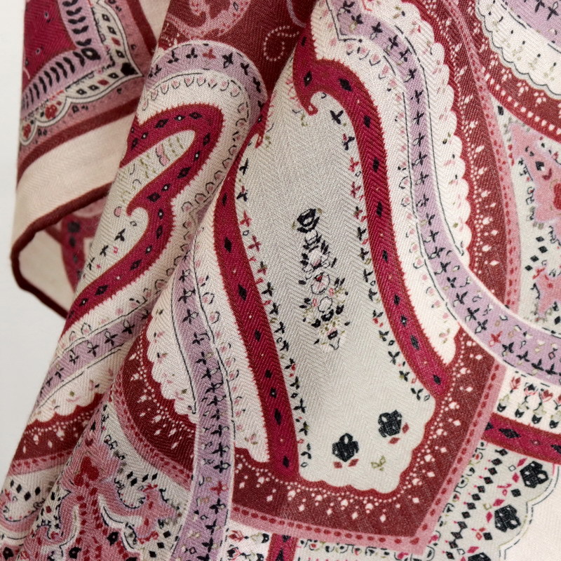 Syal Leher Kecil Paisley 65CM  - Women Bags Handmade ulasan dan harga